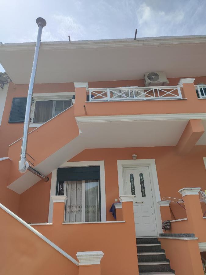 Bados House Apartment Kato Garouna Ngoại thất bức ảnh
