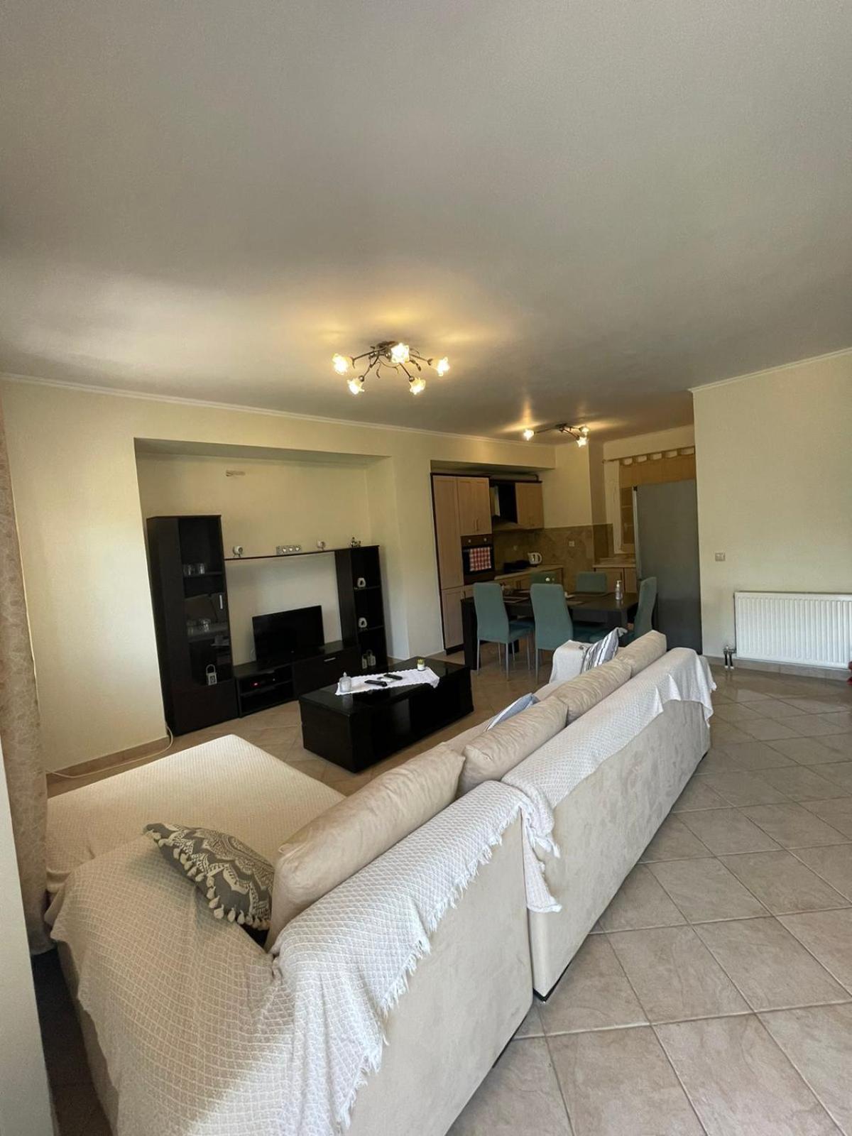 Bados House Apartment Kato Garouna Ngoại thất bức ảnh